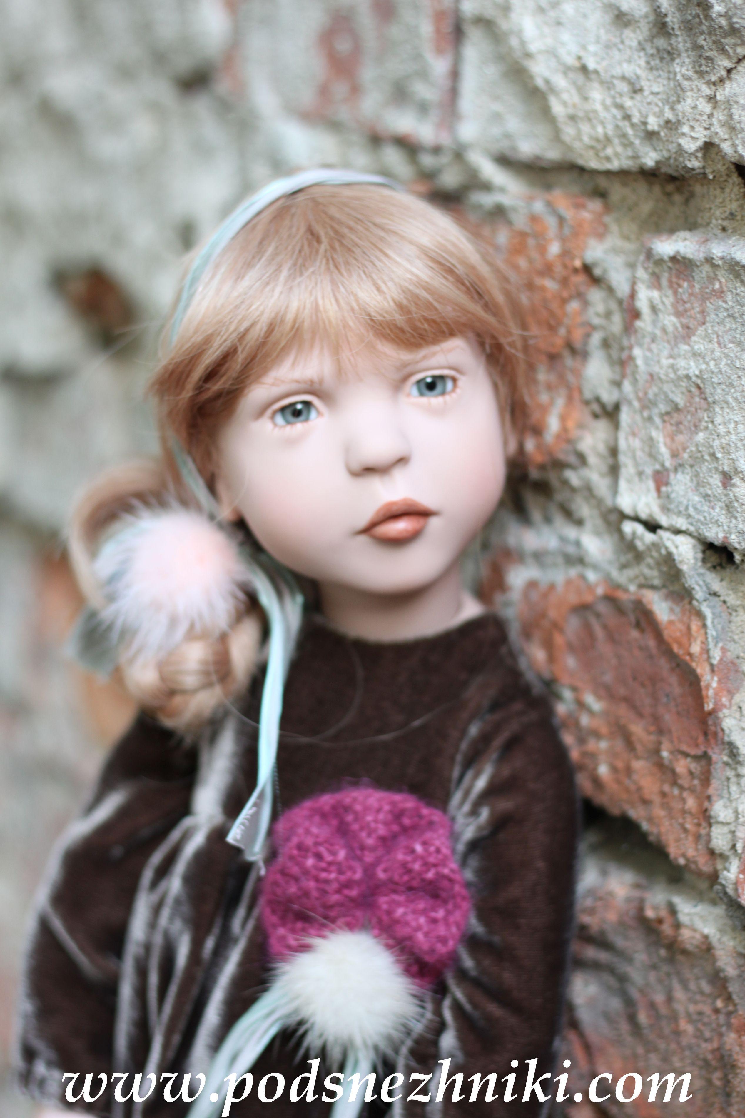 Коллекционная кукла Zwergnase Ayda Зеленый Мох - юбилейная кукла Zwergnase