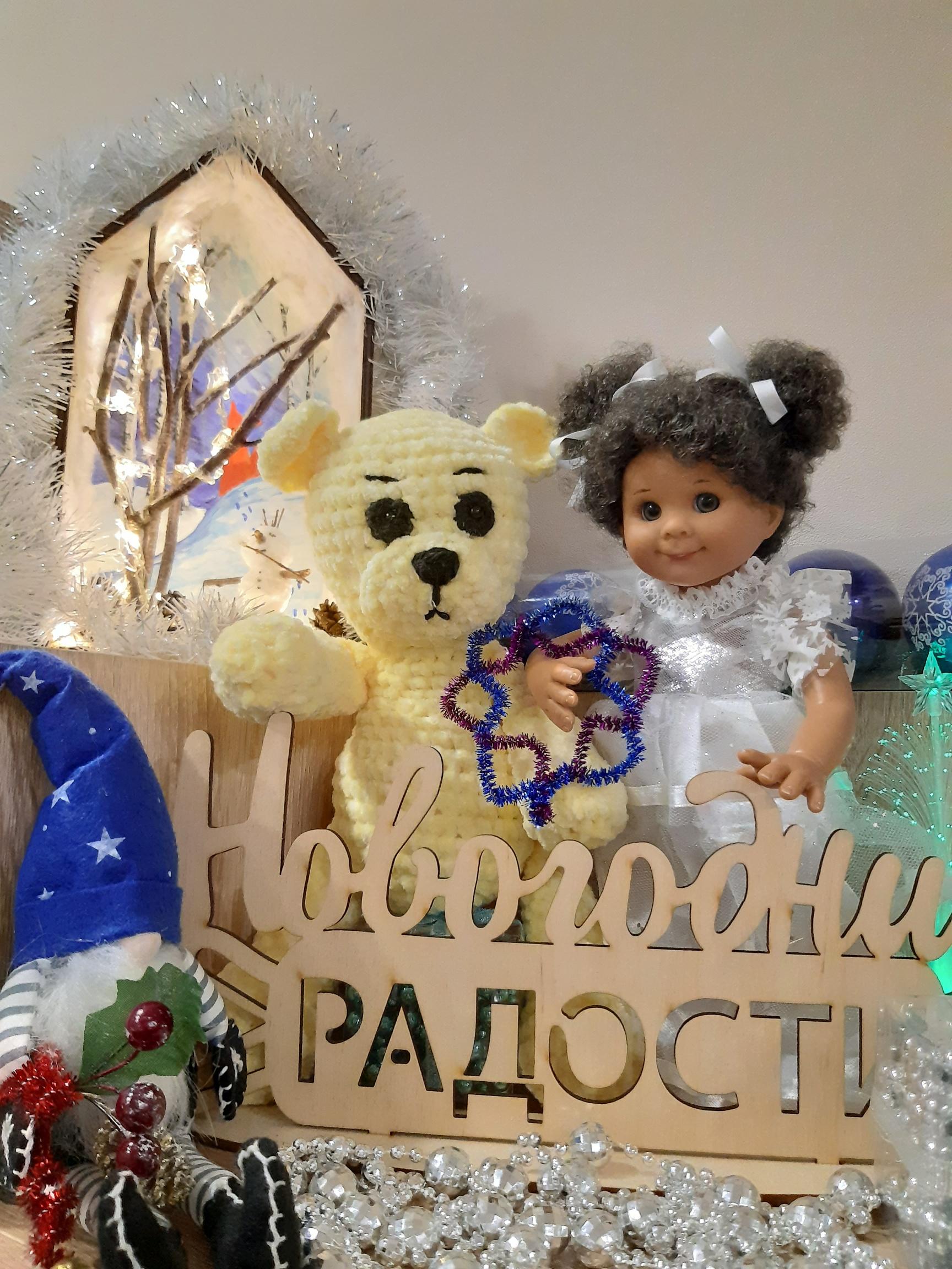 Christmas with Podsnezhniki Dolls