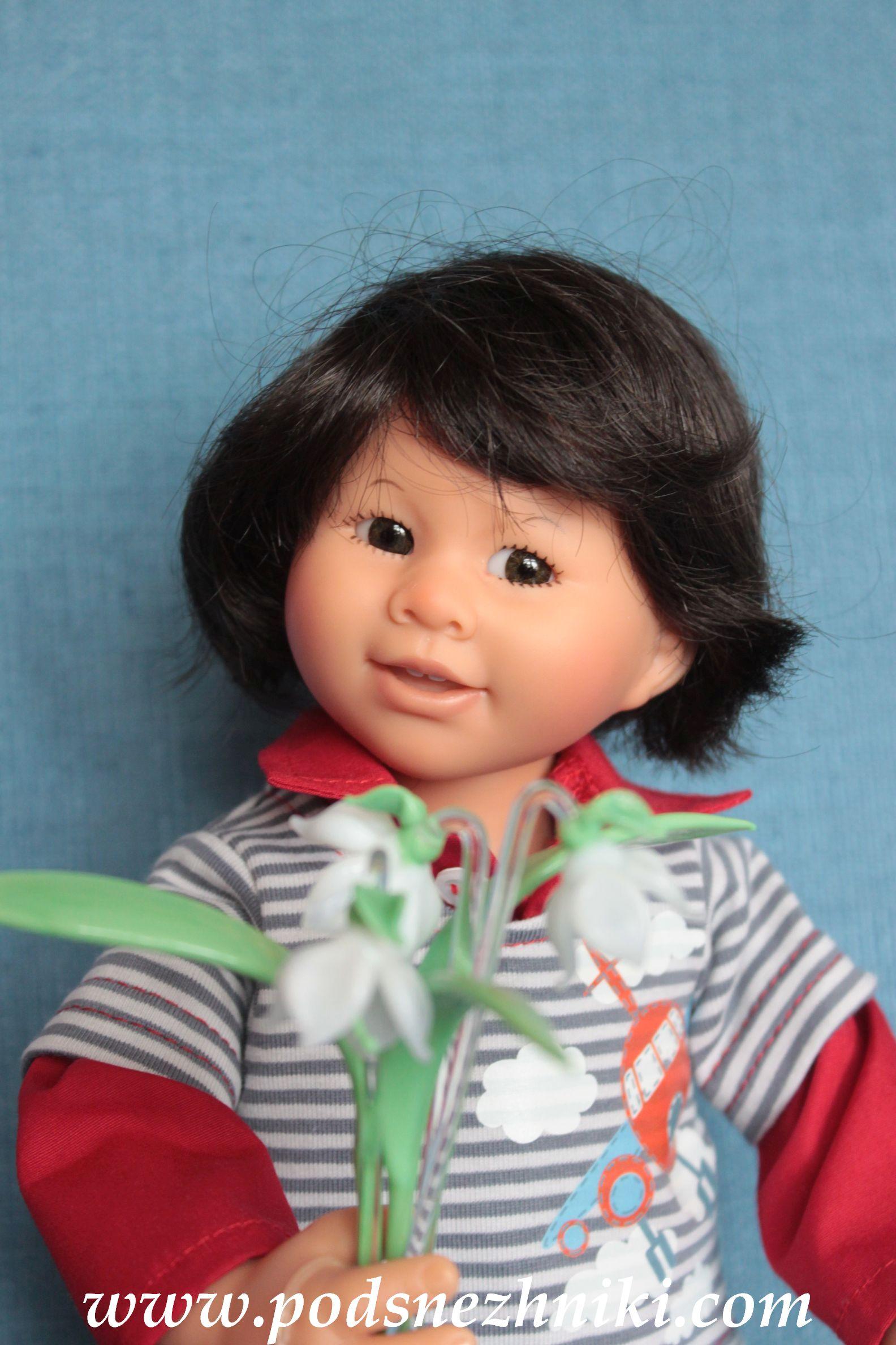 Коллекционная кукла Schildkrot Akio 2019