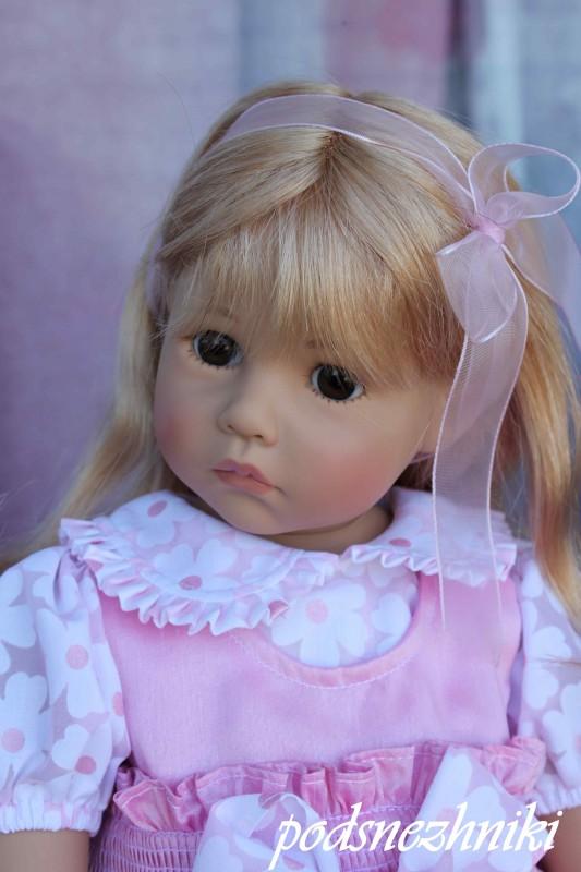 Коллекционная кукла Schildkrot Elena II 2013 Коллекционная кукла Schildkrot Elena II 2013