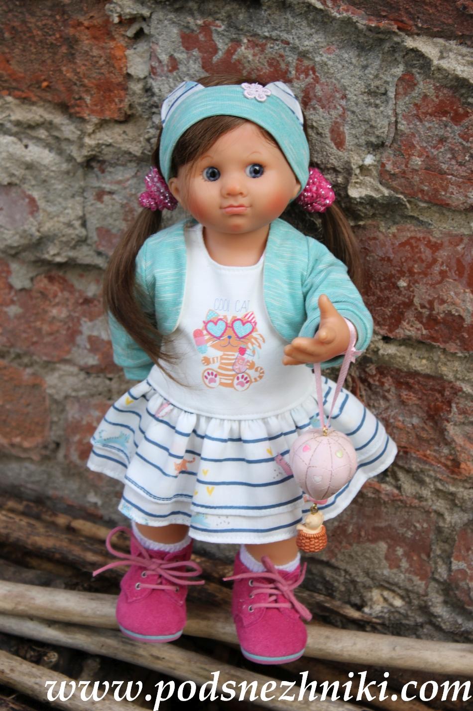 Коллекционная кукла Schildkrot Pia 2020