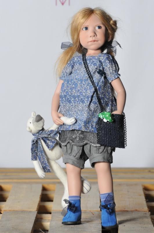 Коллекционная кукла Zwergnase Stinamarie с мишкой