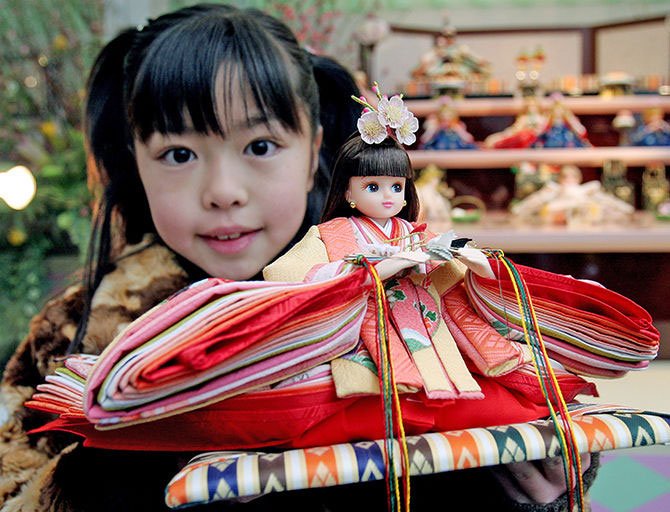 Праздник девочек и кукол в Японии 3 марта
