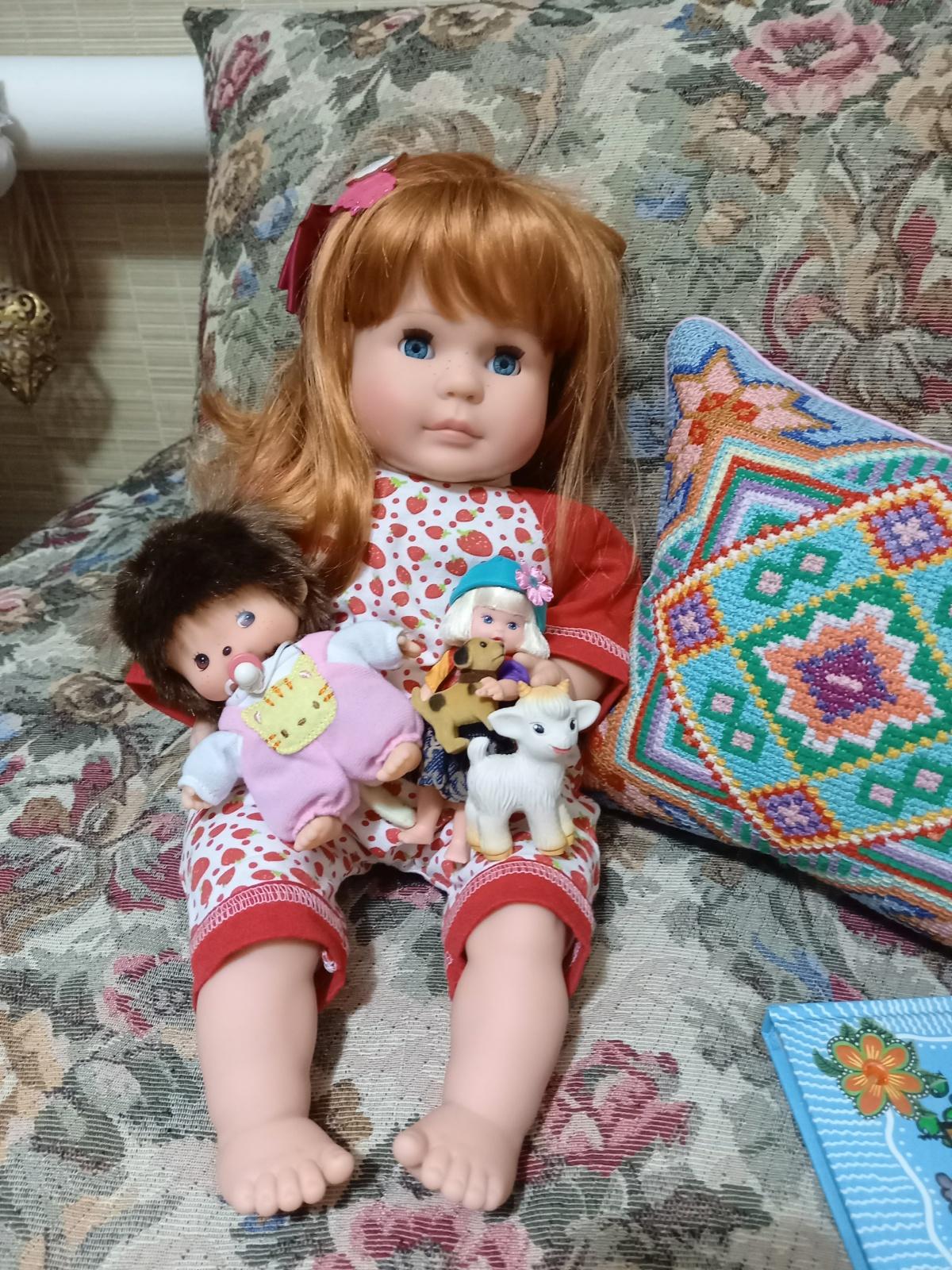 Фотоконкурс "Подарок от любимой куклы"