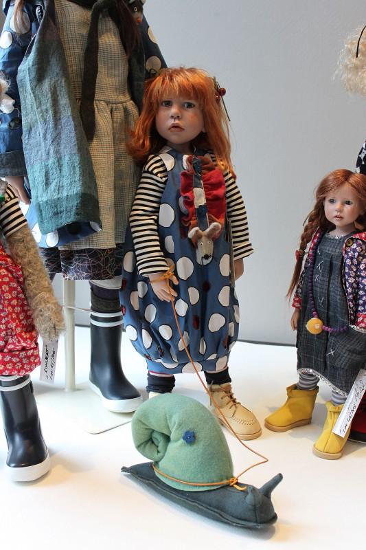 Коллекционная кукла Zwergnase Annliese с улиткой