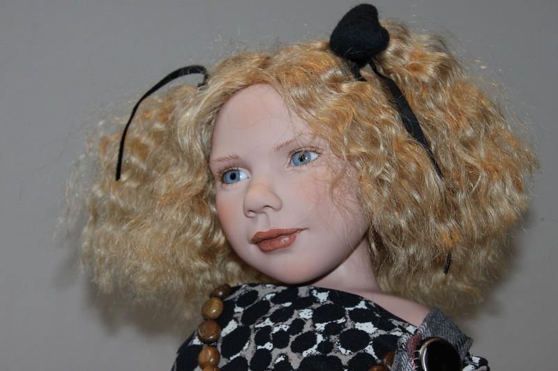 Коллекционная кукла Zwergnase Hendrika