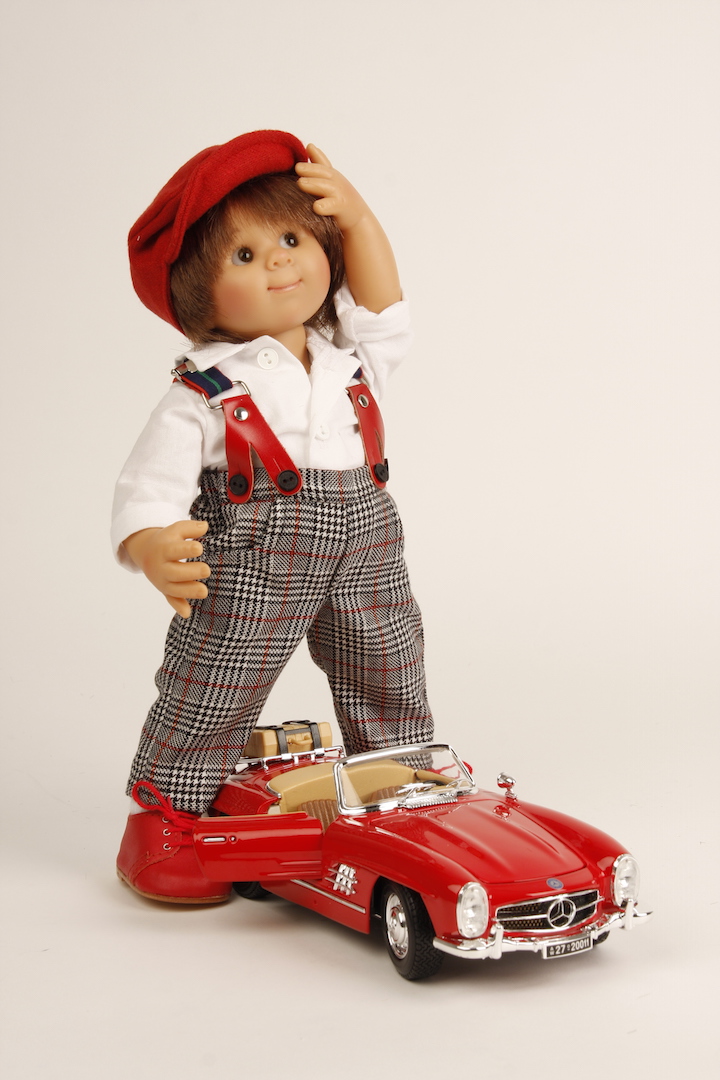 Коллекционная кукла Schildkrot Stephan 2018 с машинкой